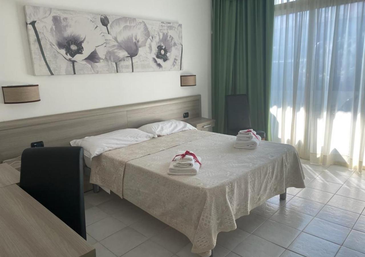 Hotel Degli Haethey Otranto Exteriör bild