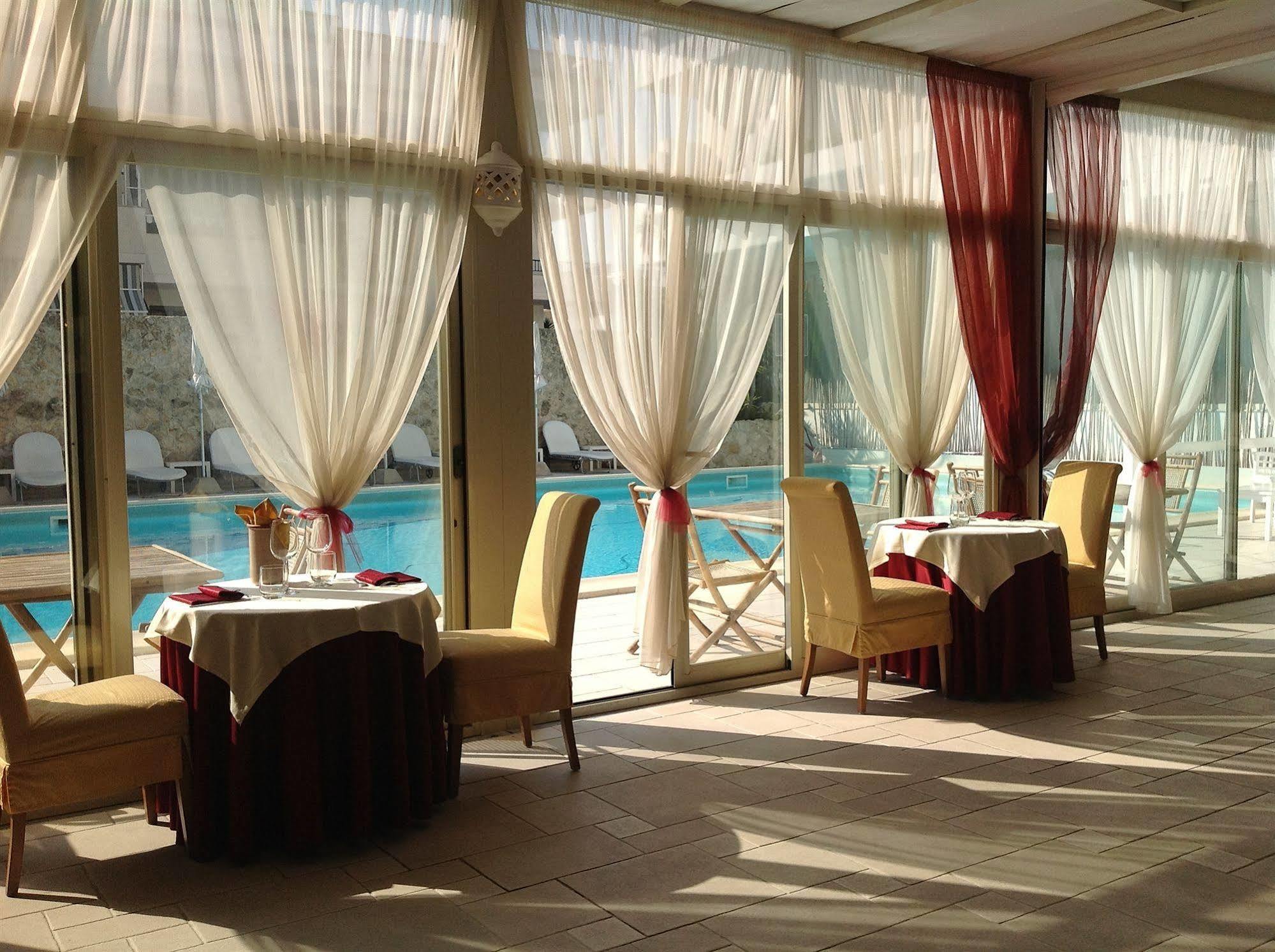 Hotel Degli Haethey Otranto Exteriör bild
